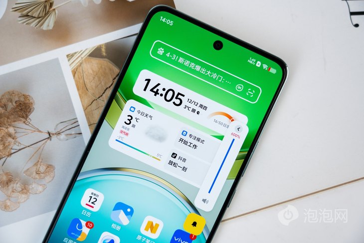 三向扬声器600%音量开辟中端机新赛道爱游戏爱体育vivo Y300评测：(图9)